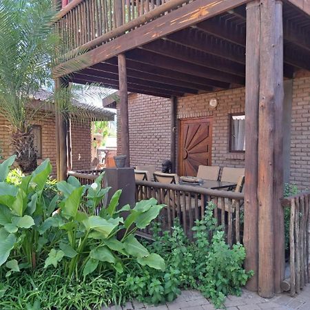 Country Lodge Upington Zewnętrze zdjęcie