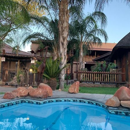 Country Lodge Upington Zewnętrze zdjęcie