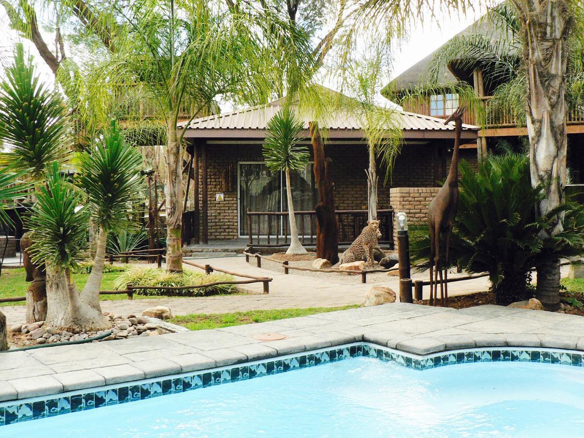 Country Lodge Upington Zewnętrze zdjęcie