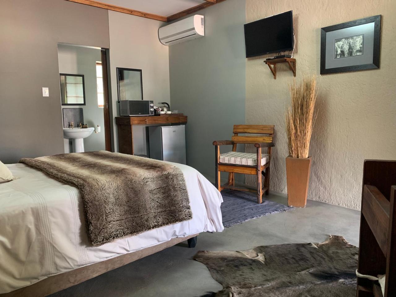 Country Lodge Upington Zewnętrze zdjęcie