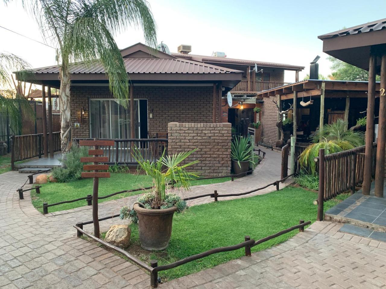 Country Lodge Upington Zewnętrze zdjęcie