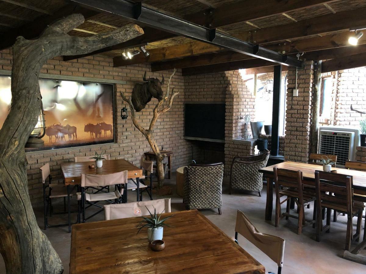 Country Lodge Upington Zewnętrze zdjęcie