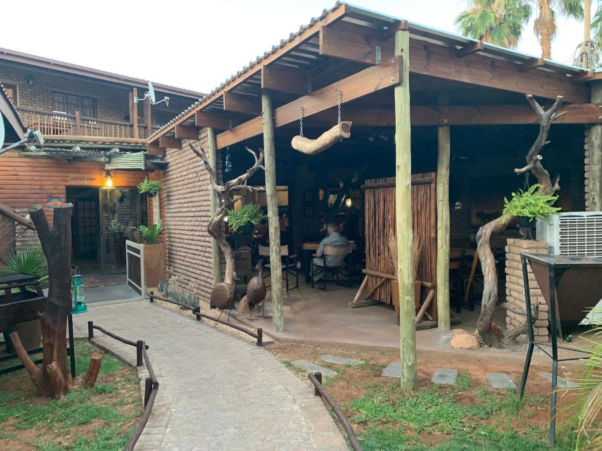 Country Lodge Upington Zewnętrze zdjęcie
